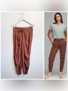 LULULEMON Dance Studio Mid-Rise Jogger
Ancient Copper Size 6
